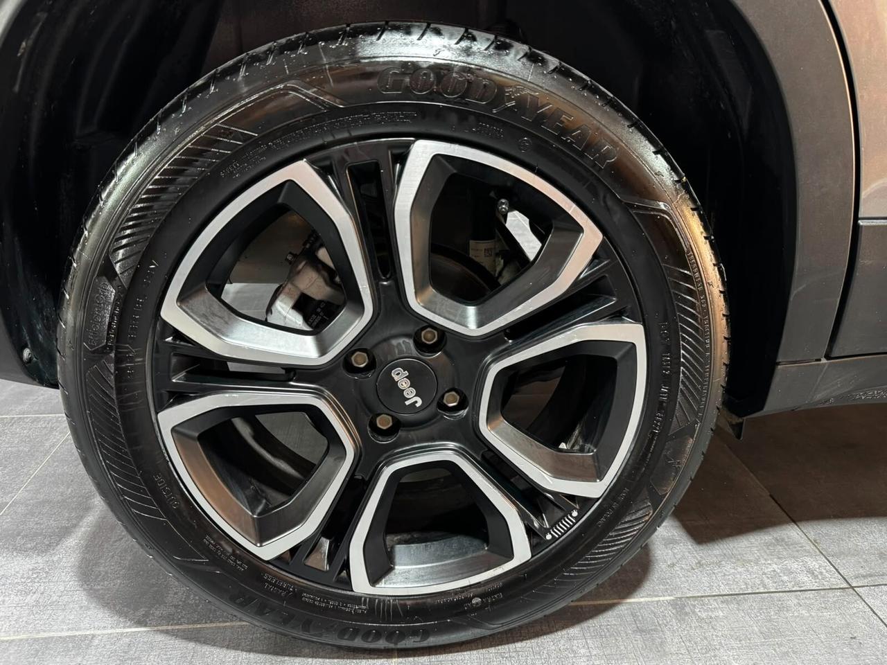 Jeep Avenger 1.2 Turbo 100 CV Altitude