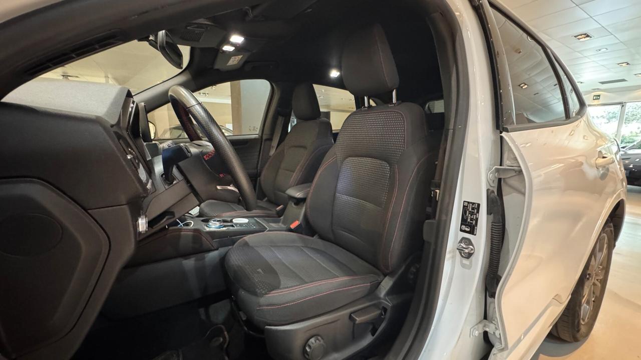 FORD KUGA 2.0 120CV ST-LINE AUTOMATICA 120CV - 2023
