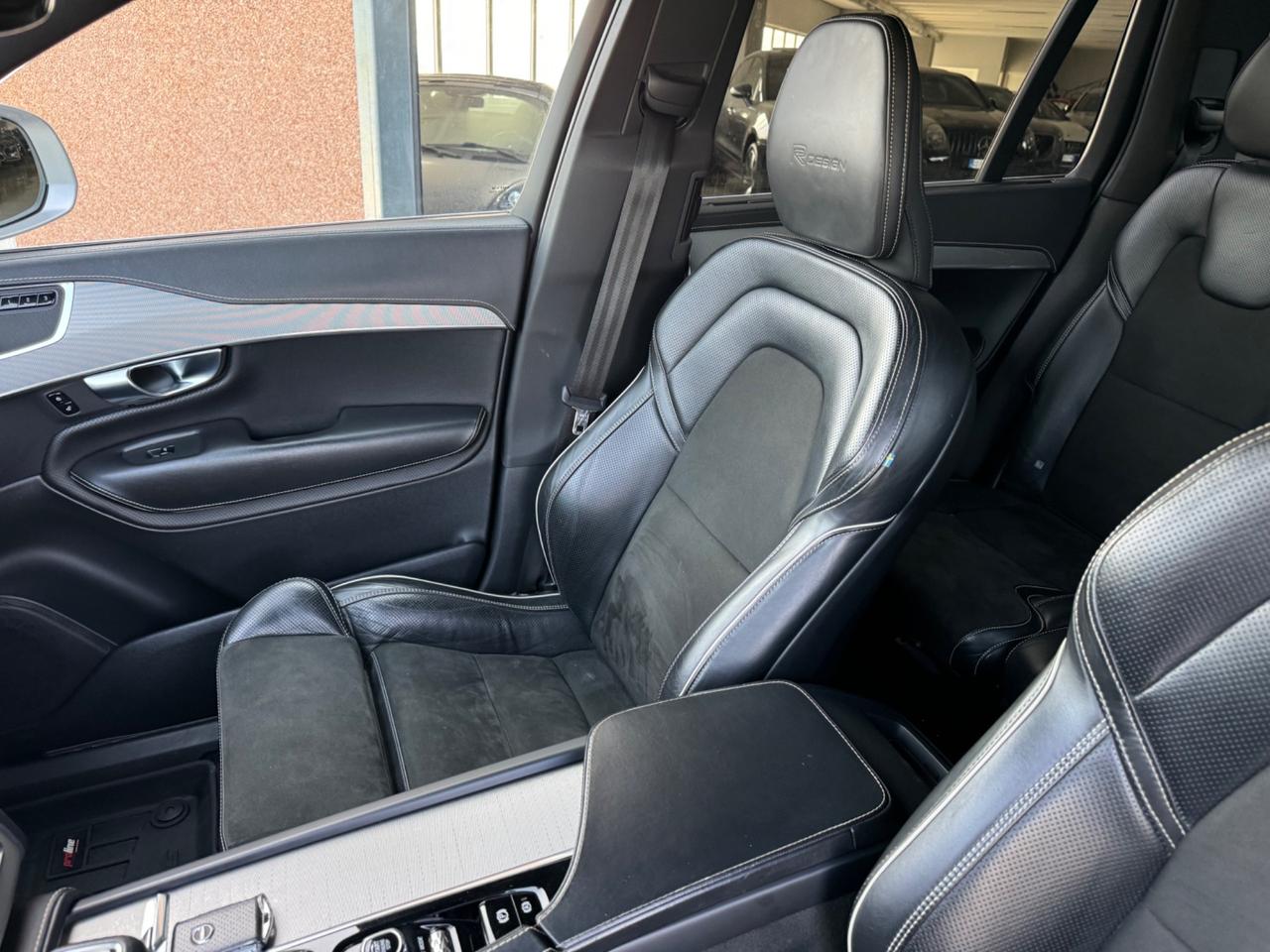 Volvo XC 90 XC90 D5 AWD Geartronic R-design