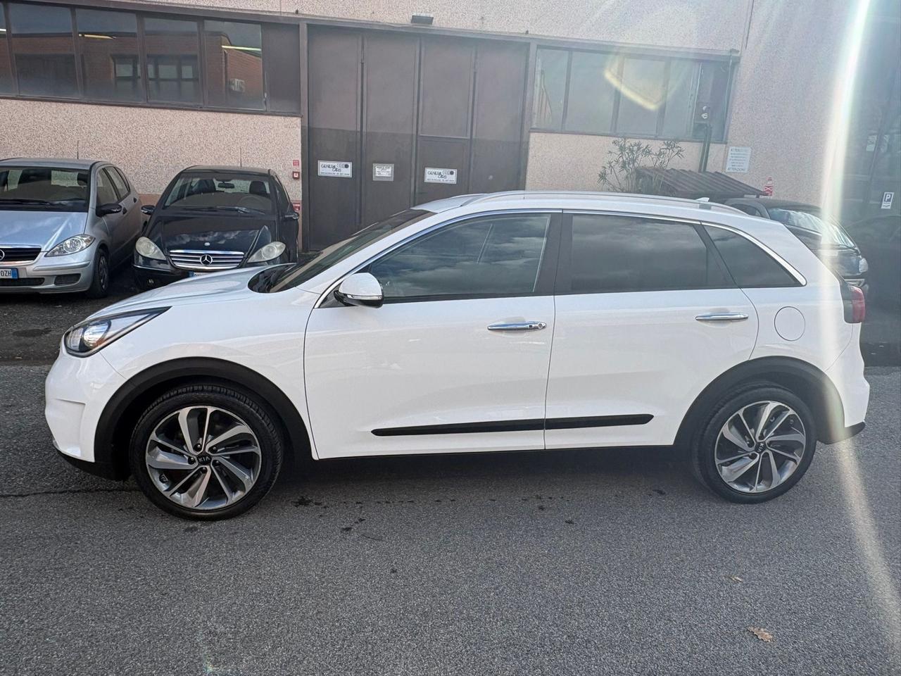 Kia Niro 1.6 GDi DCT FULL HYBRID 45.000 KM