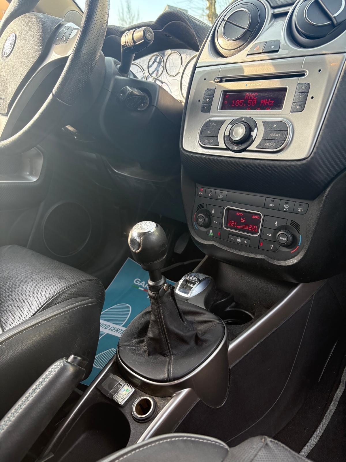 Alfa Romeo MiTo 1.4 T 155 CV Distinctive Sport Pack