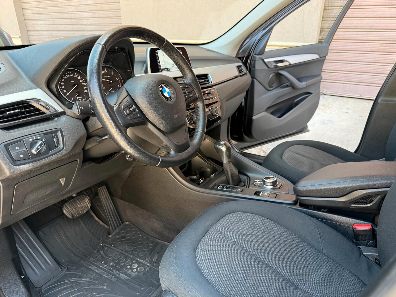 Bmw X1 xDrive18d Automatic NAVI LED - 2017