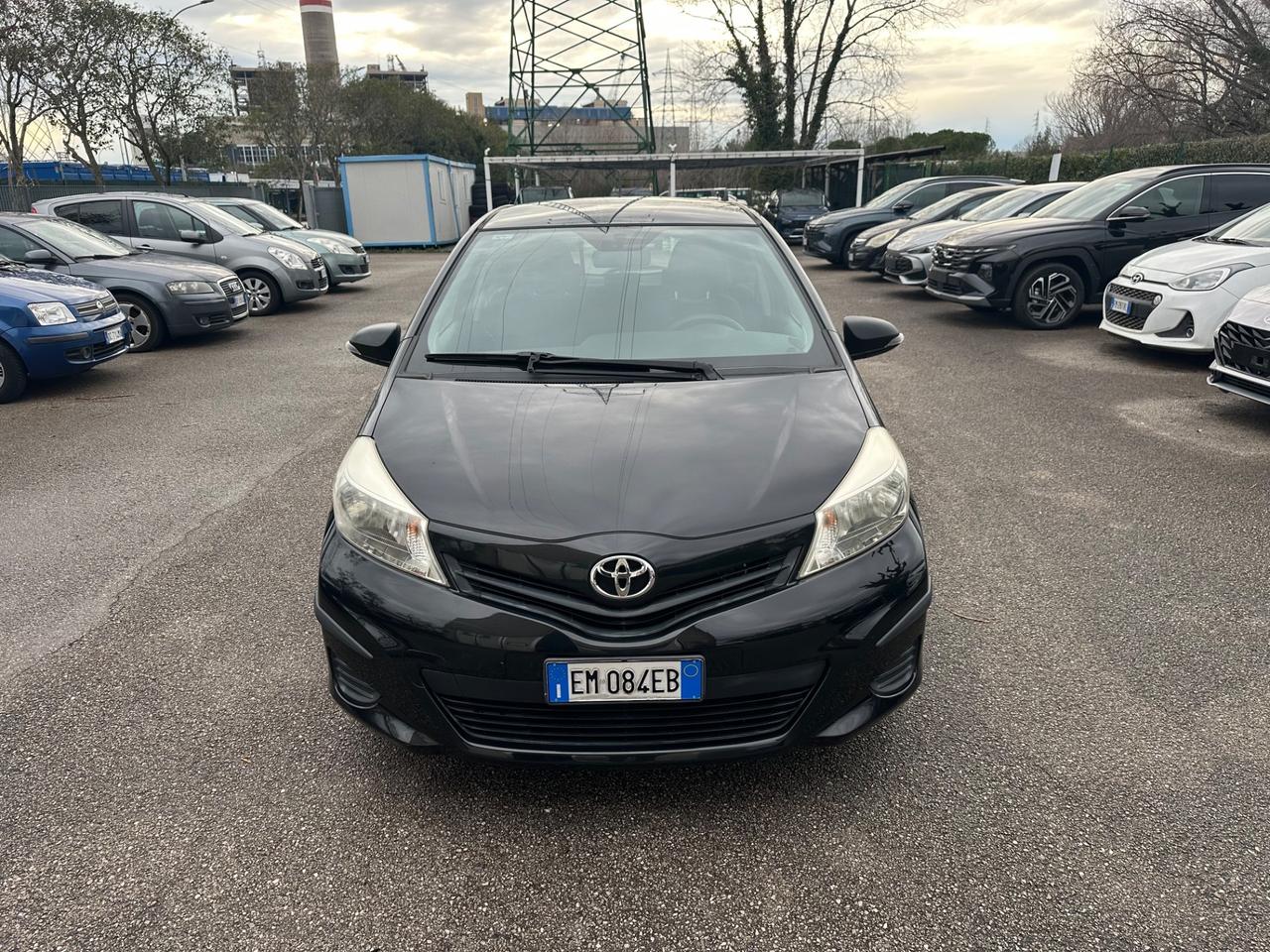 Toyota Yaris 1.0 5p. Active - 2012 - 99.000km Neop.