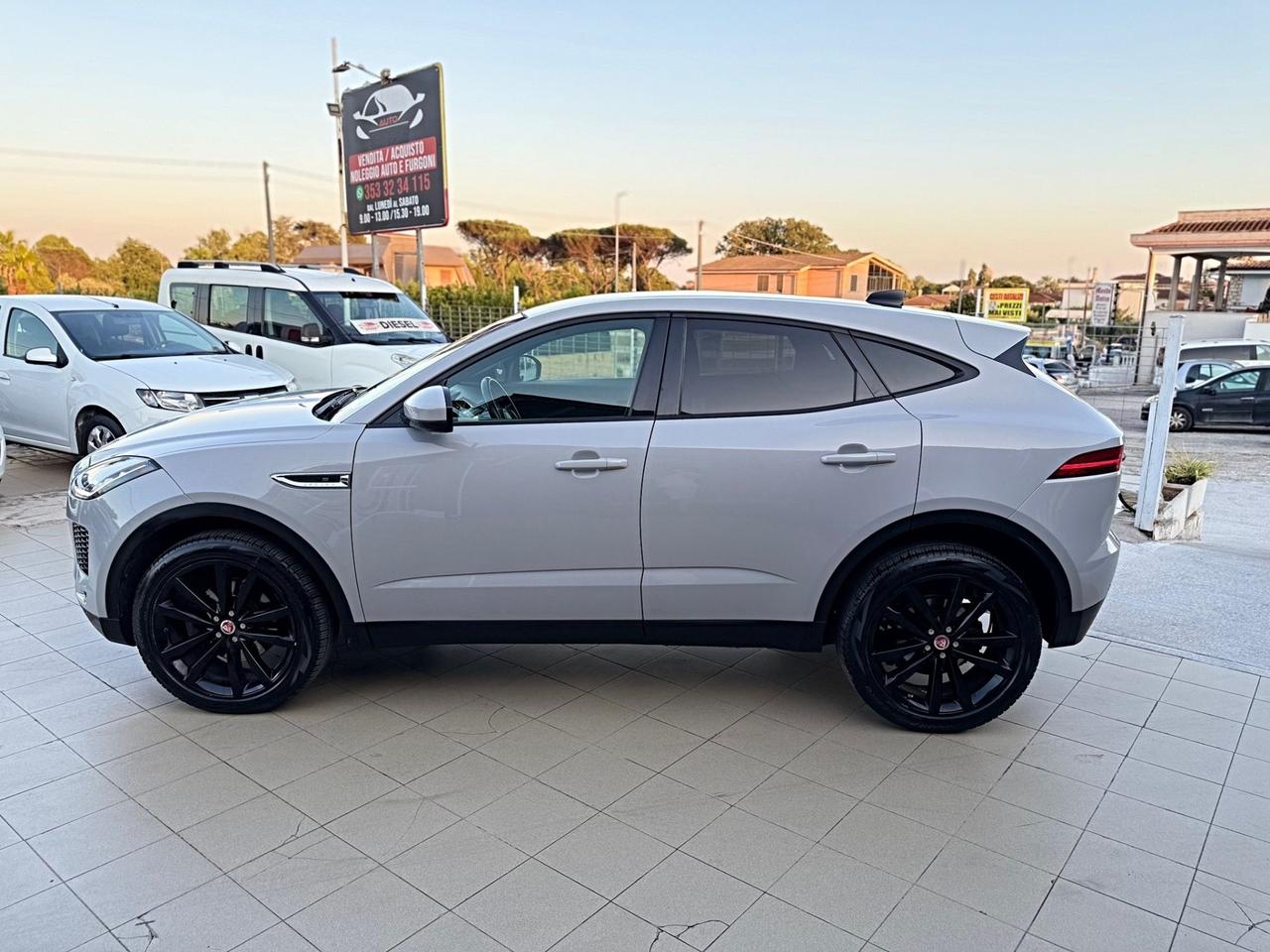 Jaguar E-Pace 2.0D 180 CV AWD R-Dynamic Garanzia 12 Mesi