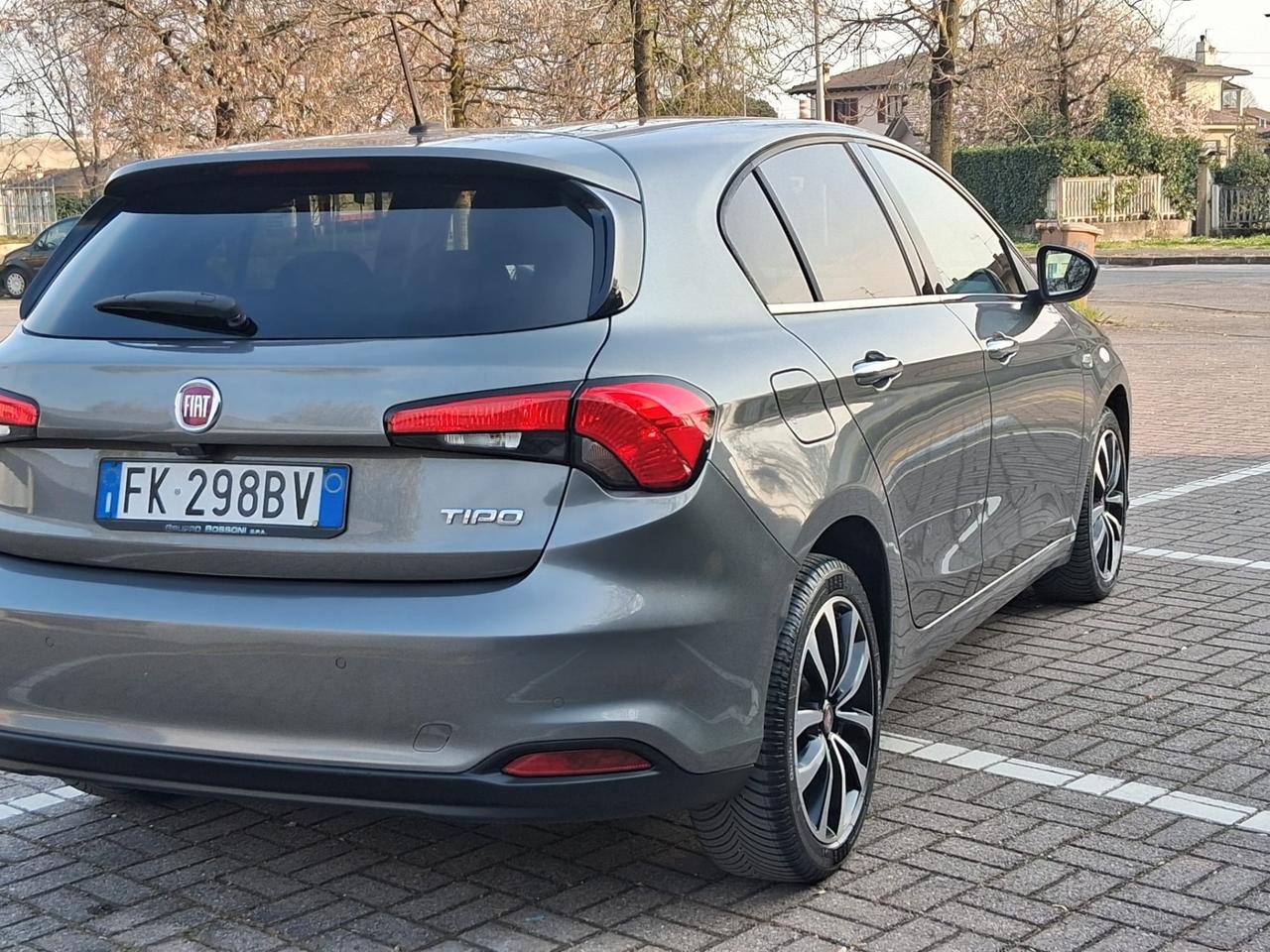Fiat Tipo 1.4 T-Jet 120CV GPL SW Lounge