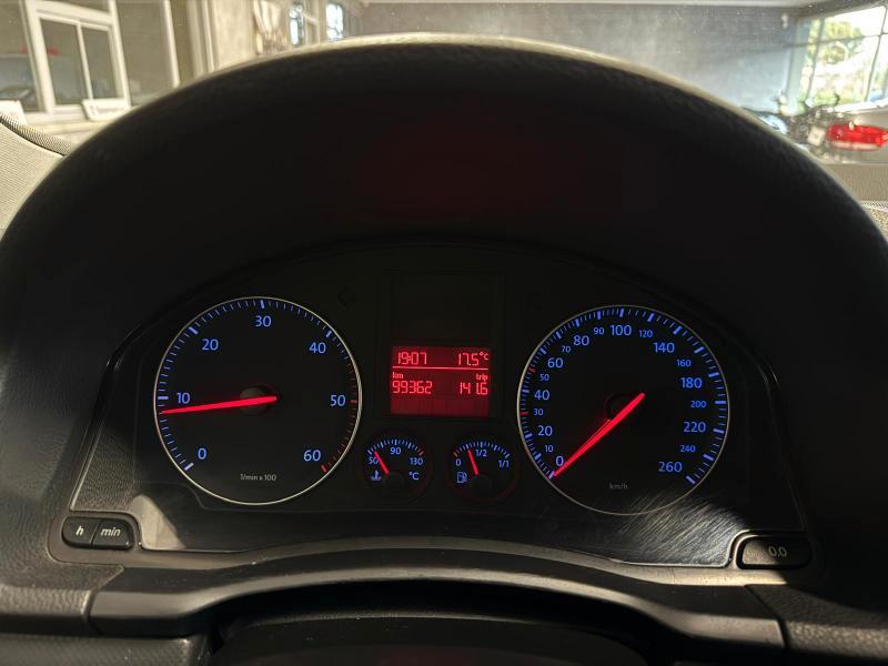 Volkswagen Golf 5 Porte Golf 5p 1.9 tdi Comfortline