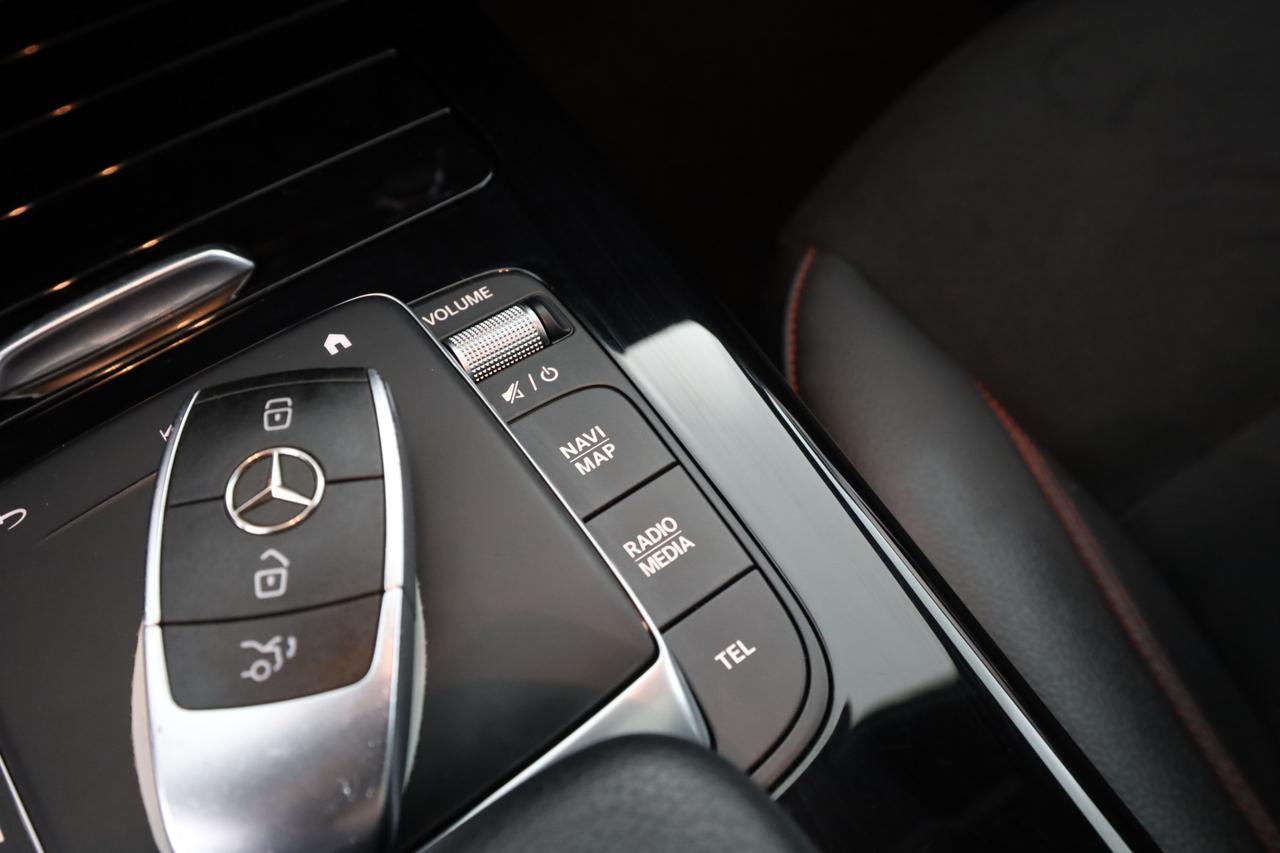 MERCEDES Classe CLA S.Brake CLA 200 Automatic Shooting Brake PREMIUM