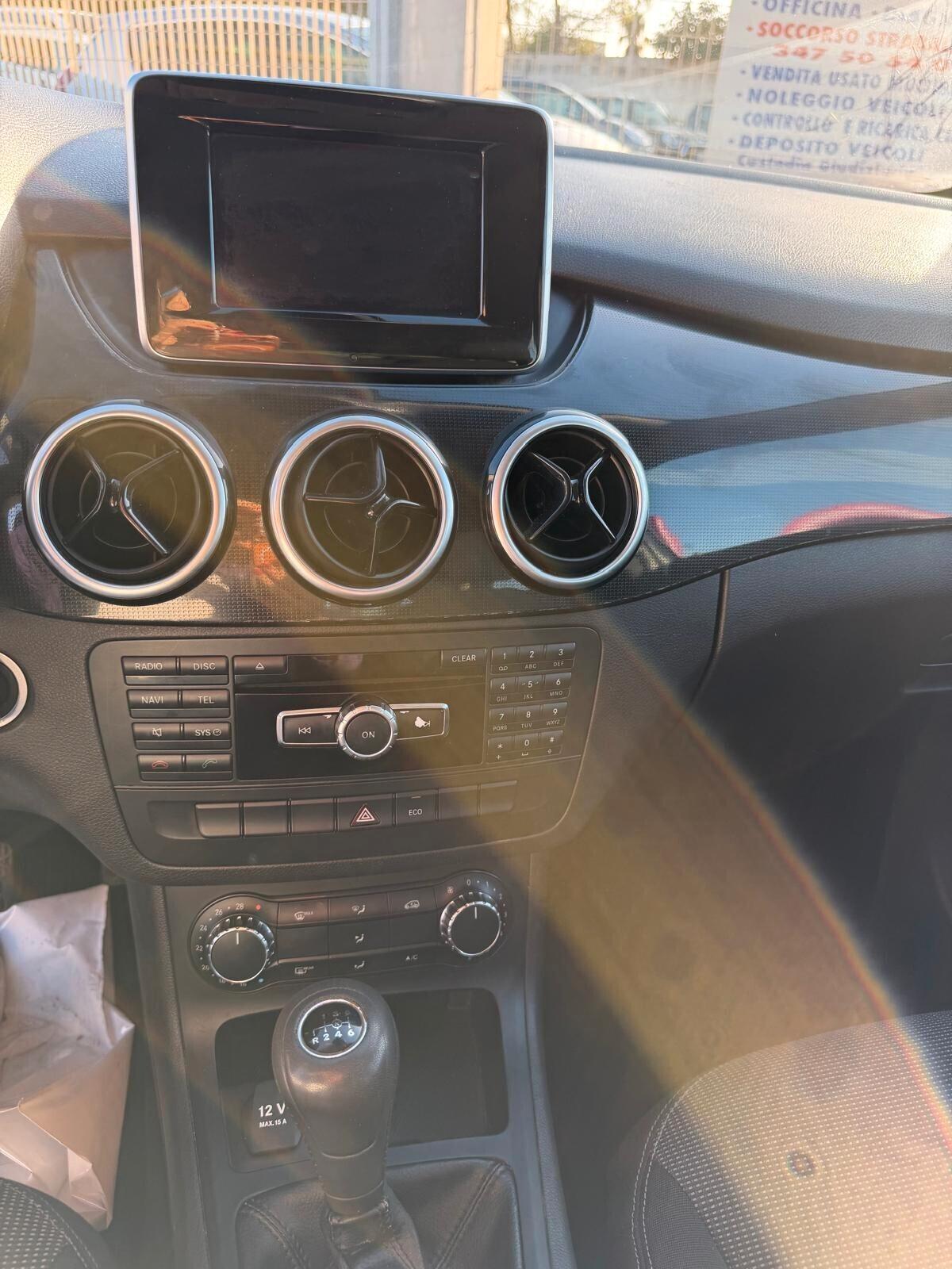 Mercedes-benz B 180 CDI - 2013 - DIESEL