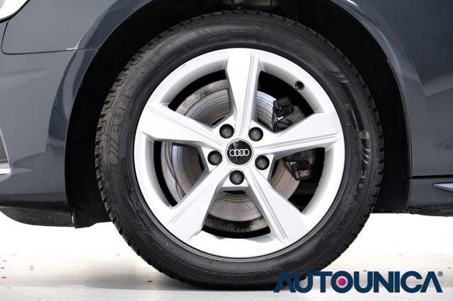 AUDI A4 AVANT 30 TDI 136 CV S TRONIC BUSINESS FULL LED