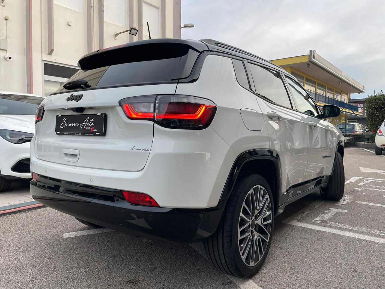 Jeep Compass 1.5 SUMMIT 130 CV MHEV