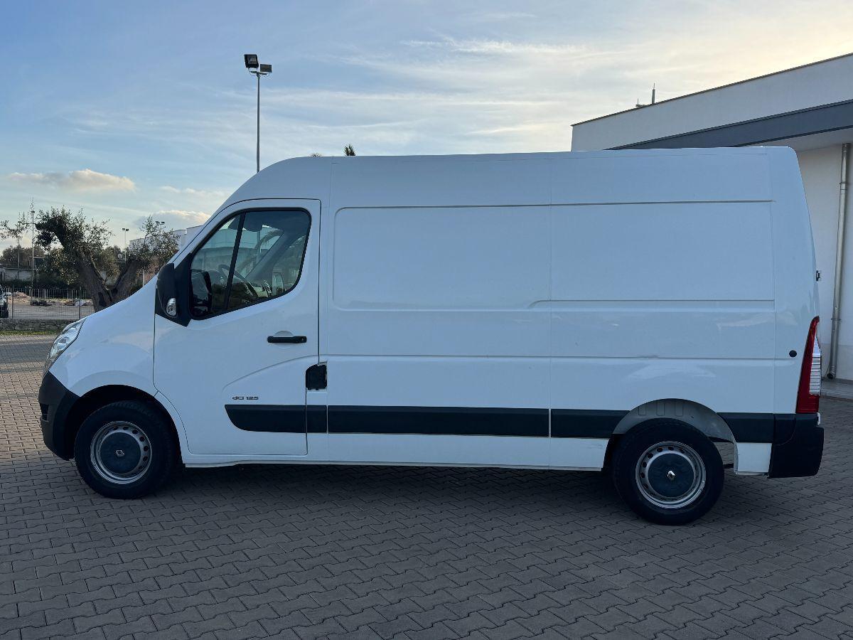 RENAULT Master 2.3 DCI FURGONE MEDIO