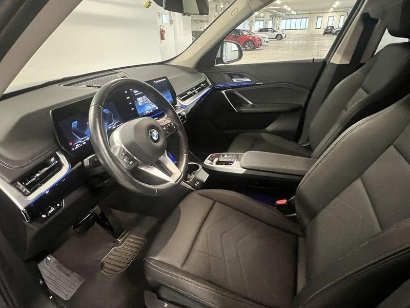 BMW X1 U11 sdrive18d X-Line auto