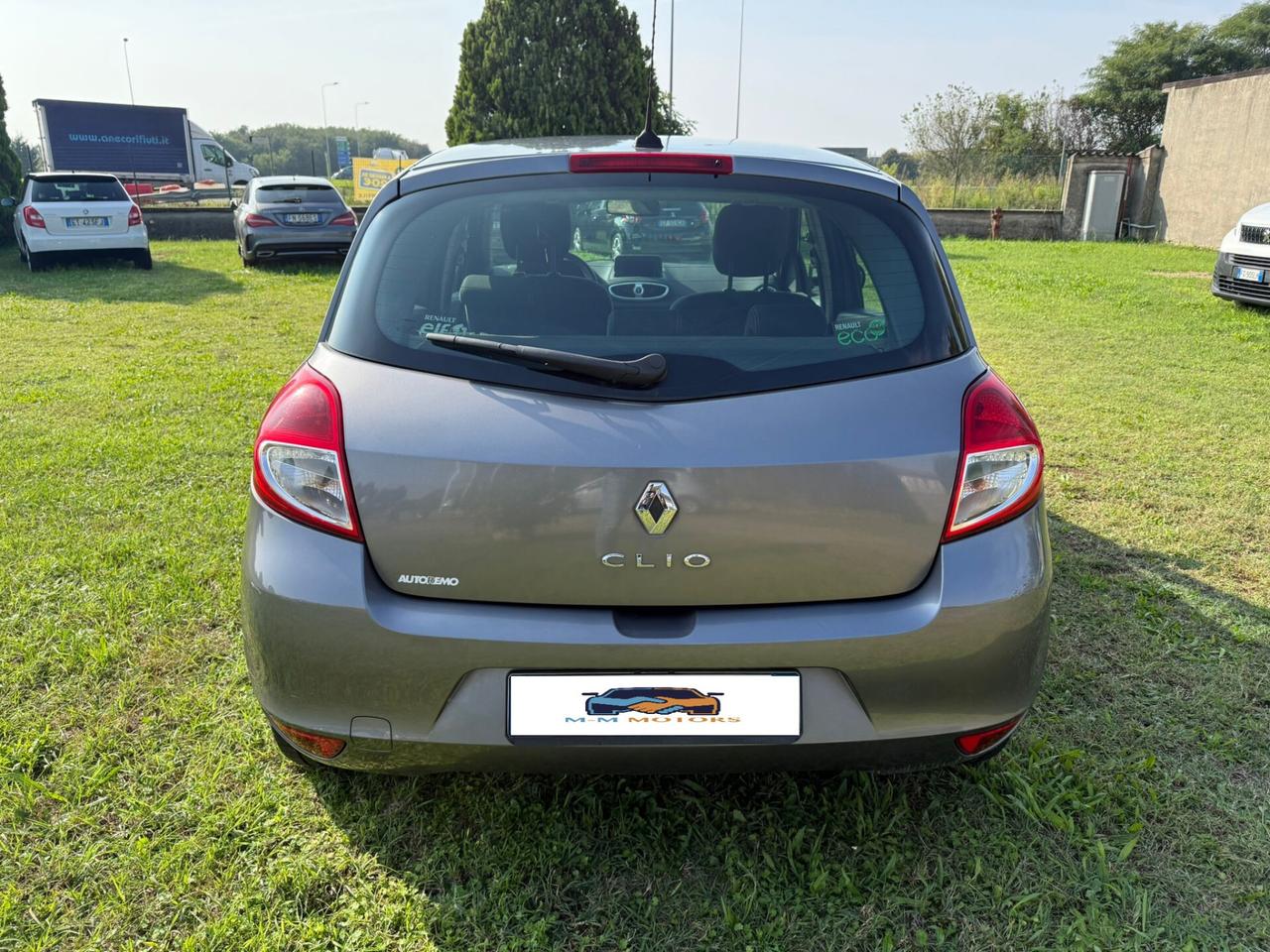 Renault Clio 1.2 16V 5 porte NAVI
