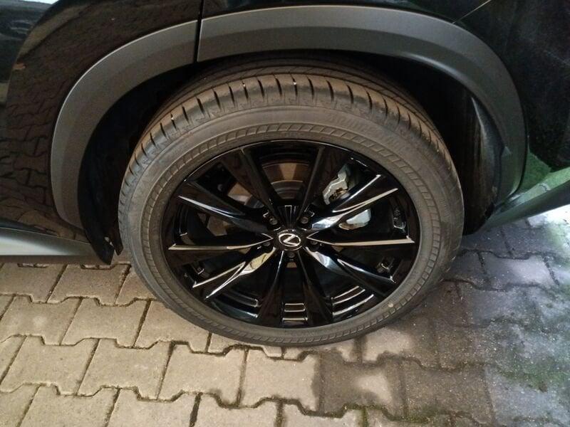 Lexus NX Plug-in F Sport 4WD