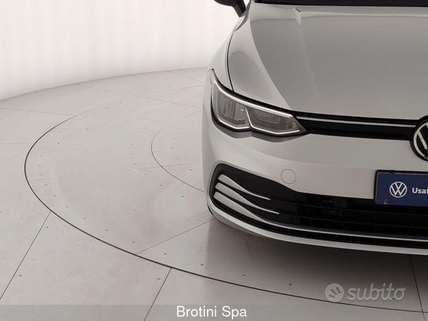 Volkswagen Golf 1.0 eTSI EVO DSG Life
