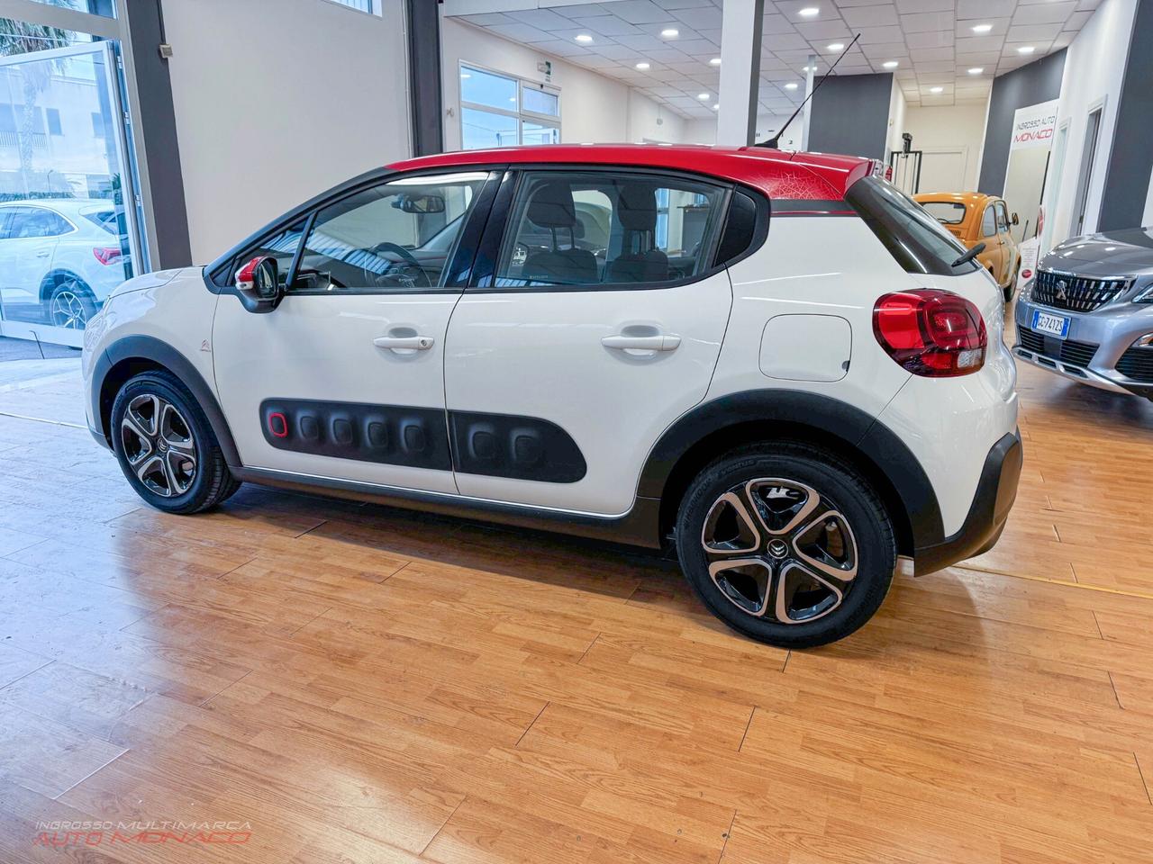 Citroen C3 PureTech 82cv Shine 2017