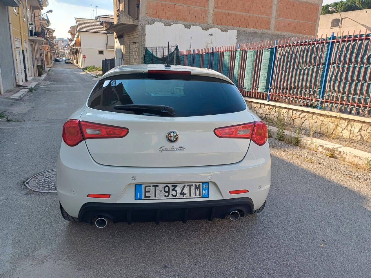 Alfa Romeo Giulietta 1.6 JTDm-2 105 CV Exclusive