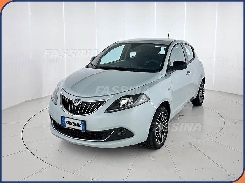 Lancia Ypsilon Ypsilon 1.0 FireFly 5 porte S&S Hybrid Platino