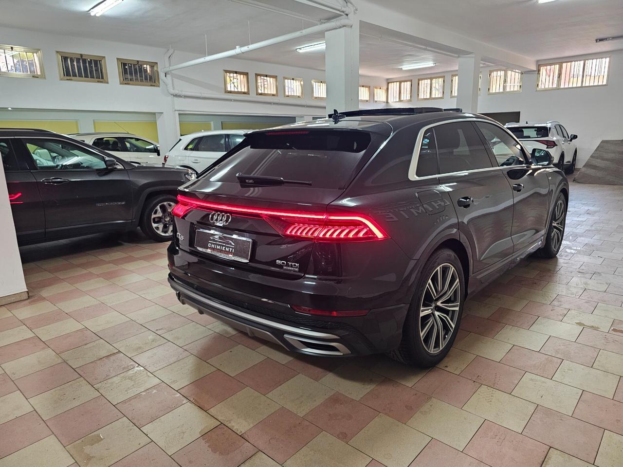 Audi Q8 50 TDI 286 CV quattro tiptronic Sport