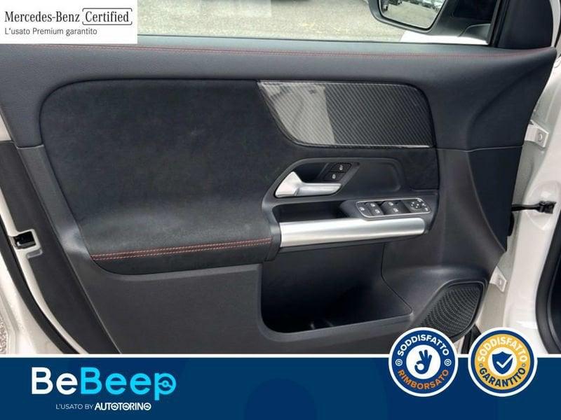 Mercedes-Benz GLA 200 D PREMIUM AUTO