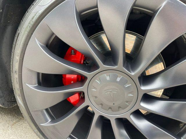 TESLA Model Y PERFORMANCE DUAL MOTOR AWD 4X4 CERCHI DA 21!