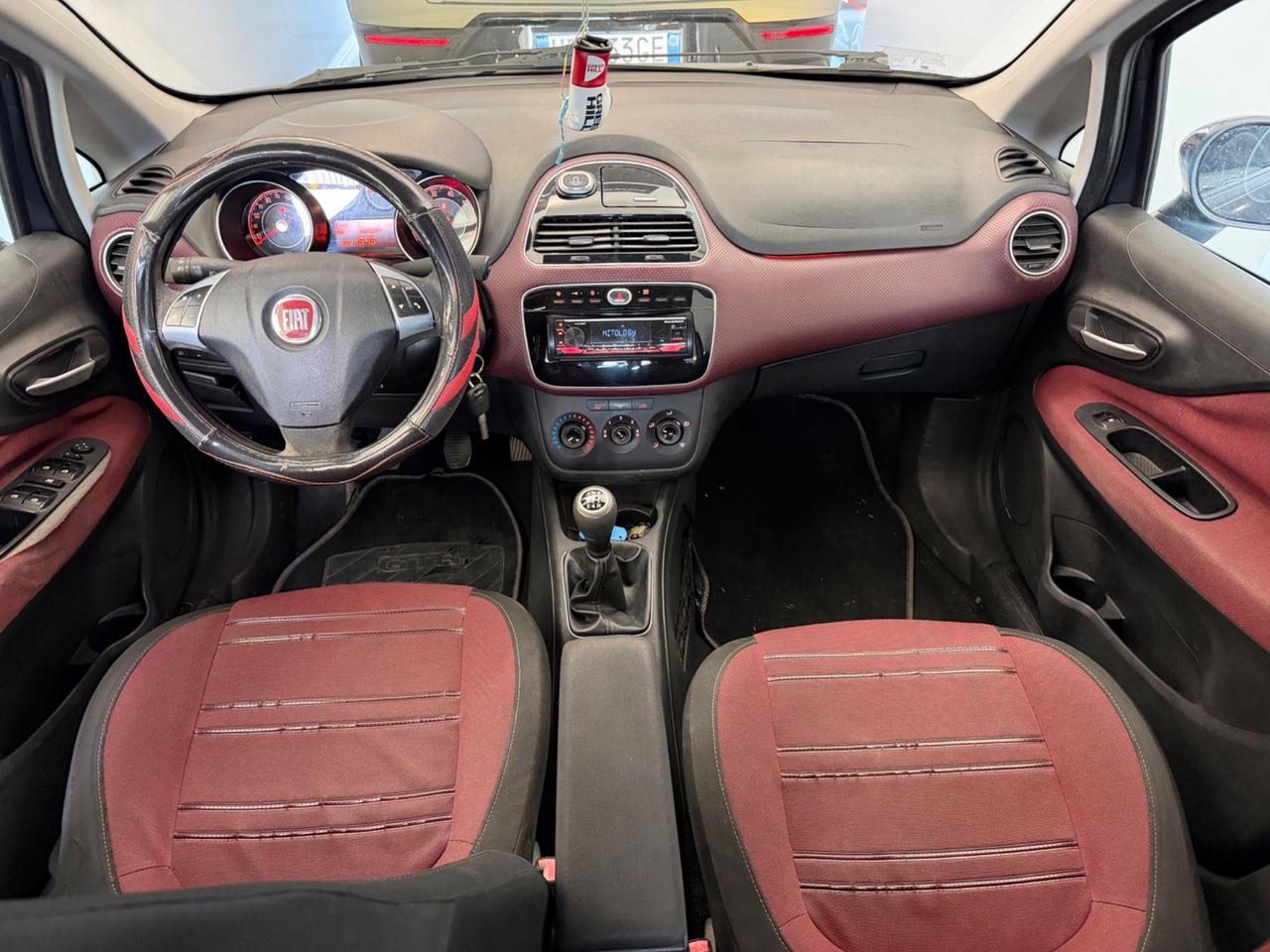 Fiat Punto 1.3 MJT II 75 CV 5 porte Street ok neopatentati