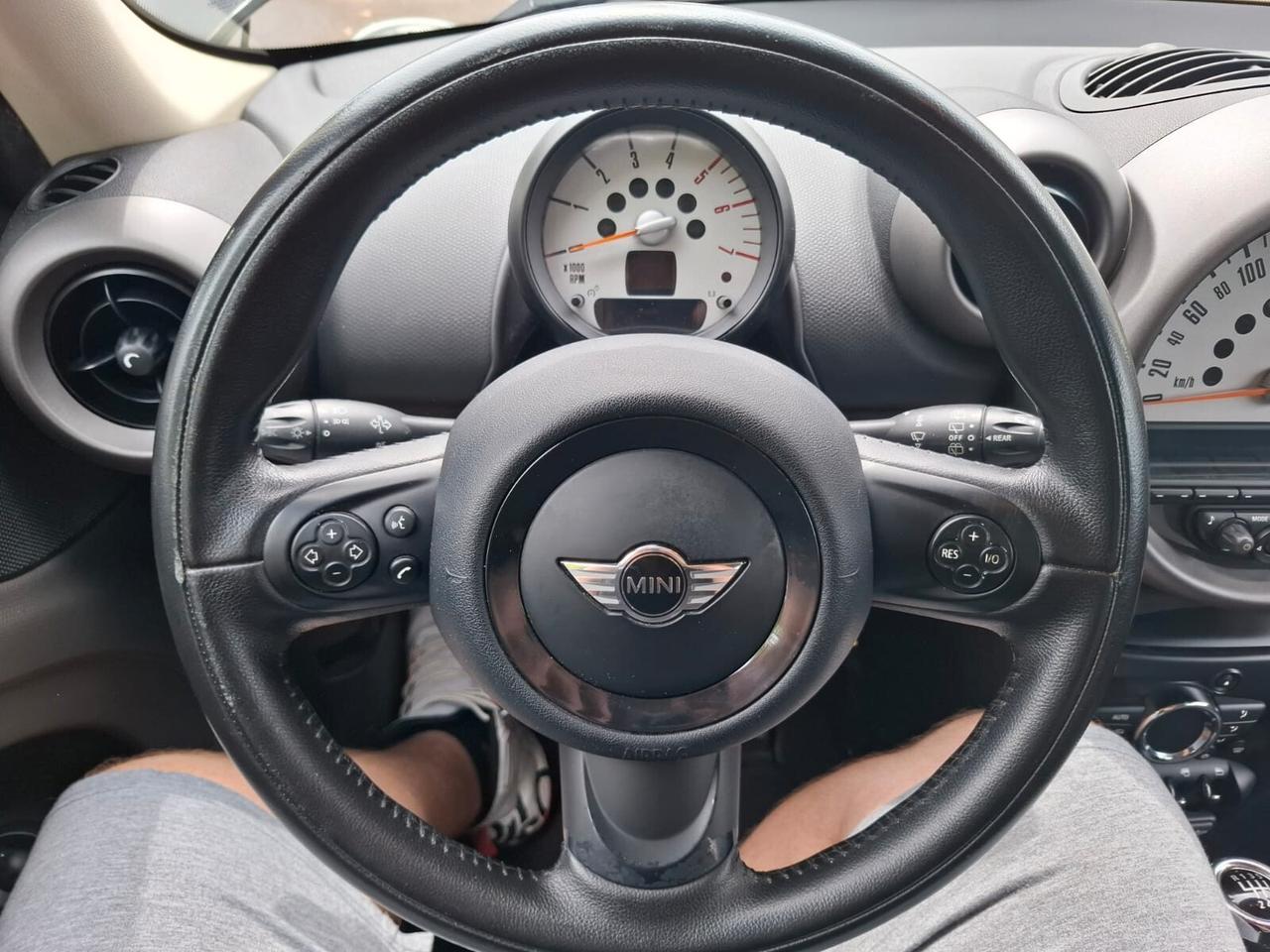 Mini Cooper D Countryman 1.6 SOLO 106.000 KM