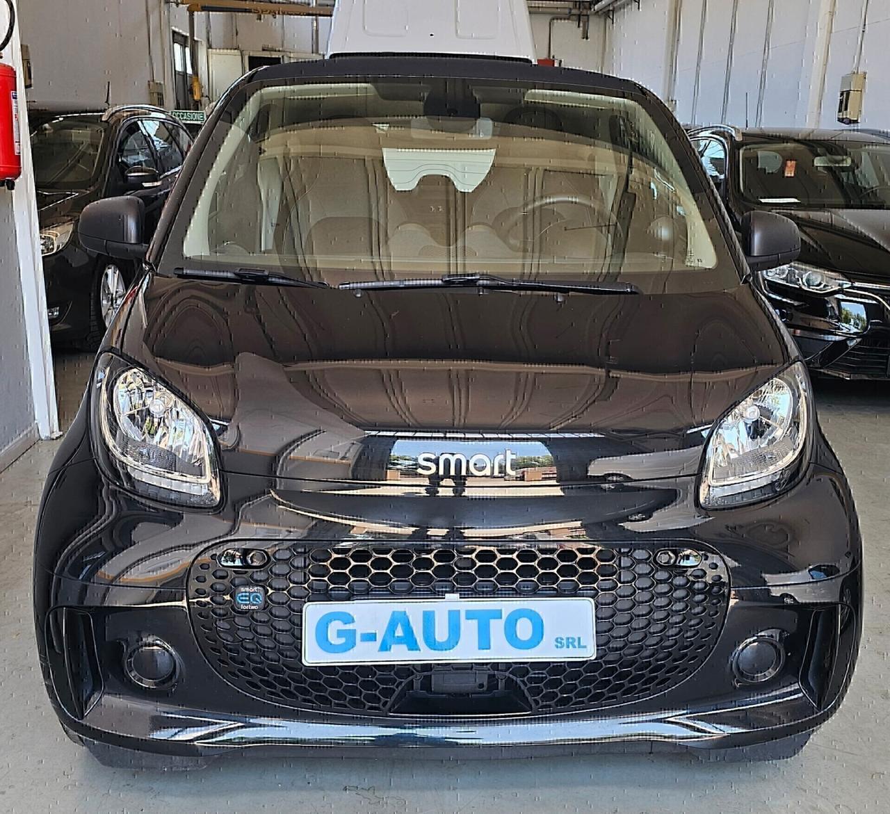 Smart fortwo EQ Racingreen  41 kw