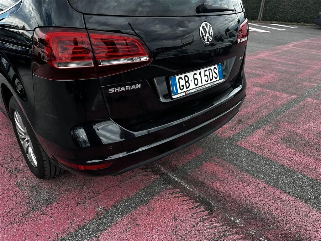 Volkswagen Sharan VOLKSWAGEN SHARAN 2.0 TDI SCR Business BMT DSG MPV
