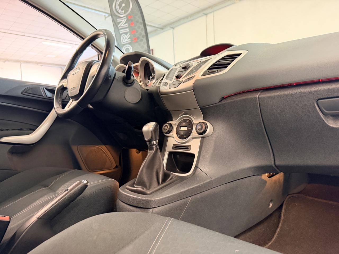 Ford Fiesta 1.2 82 CV 5 porte Titanium