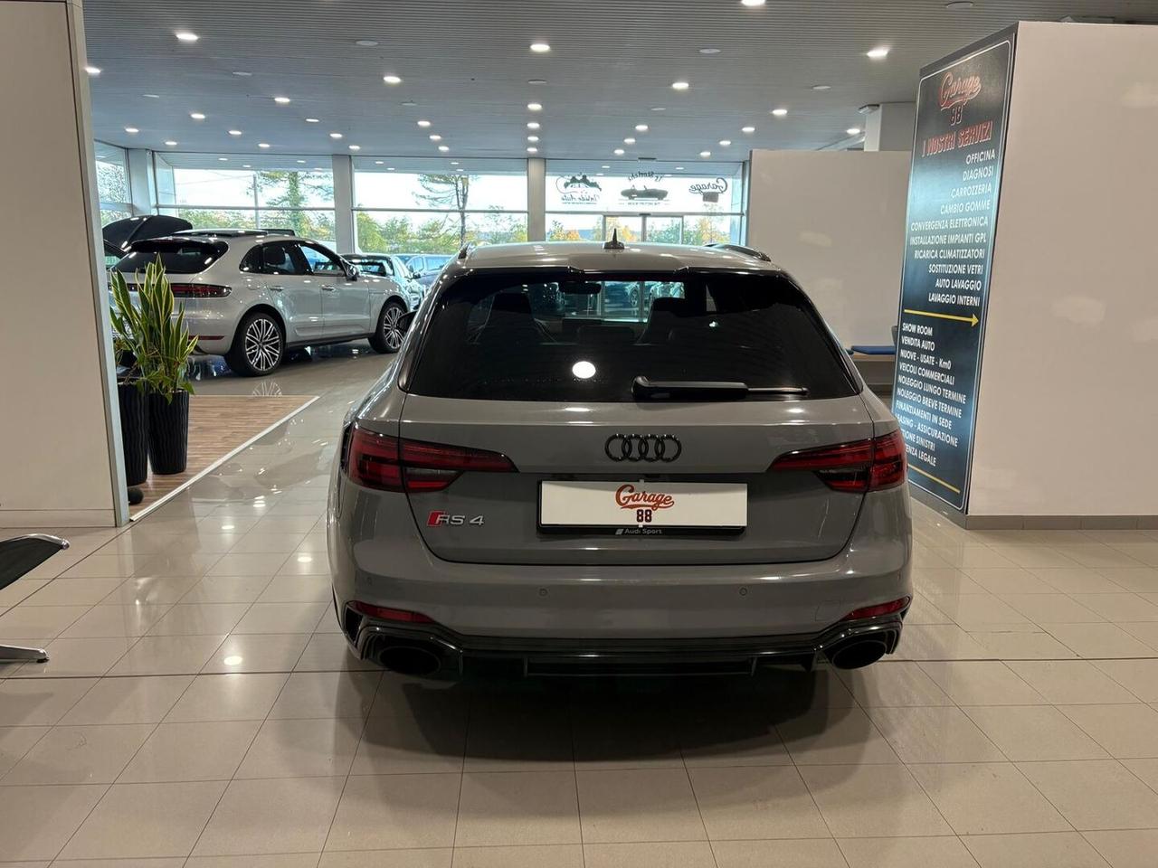 Audi RS4 Avant RS4 2.9 tfsi quattro 450cv tiptronic