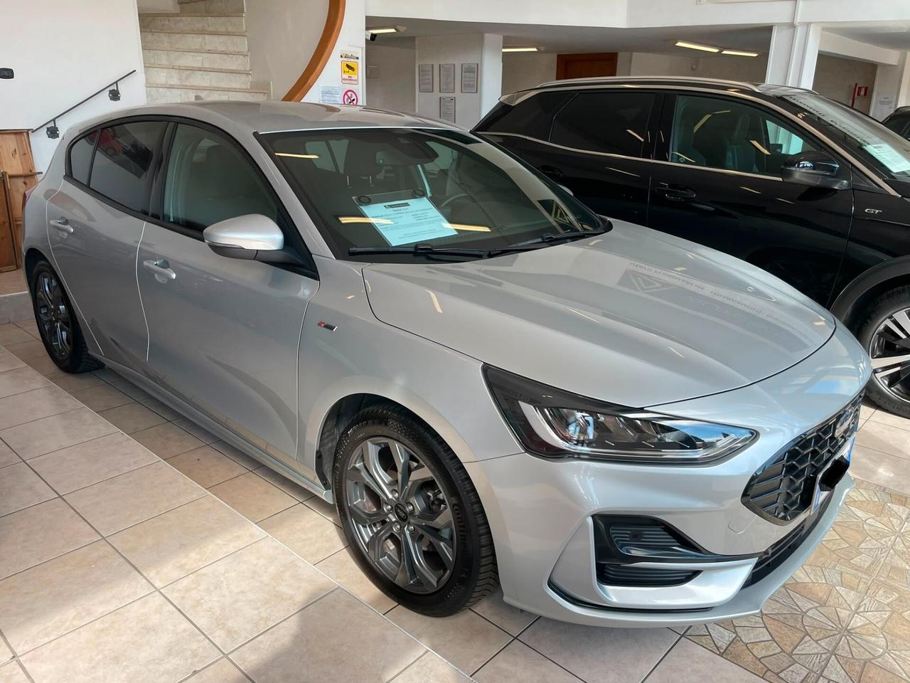 Ford Focus 1.0 EcoBoost Hybrid 155 CV Powershift 5p. ST-Line