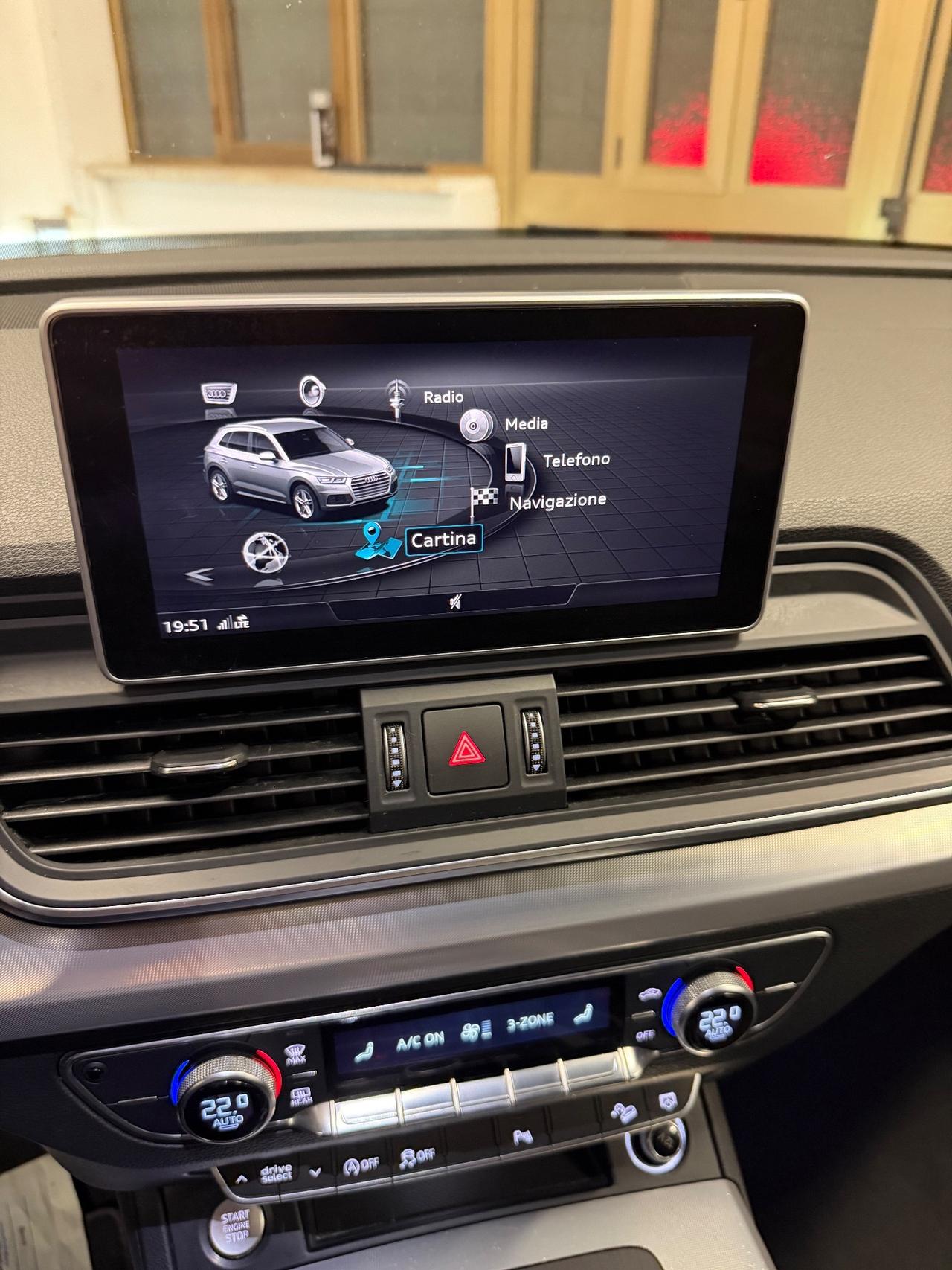 Audi Q5 40 TDI quattro S tronic Business Sport