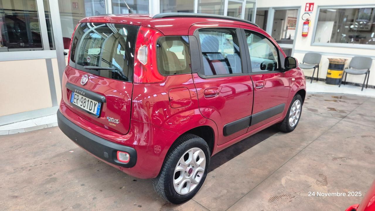 Fiat Panda 0.9 TwinAir Turbo Natural Power Lounge