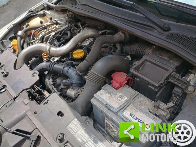 RENAULT Clio 1.6 T 200CV EDC 5 porte Monaco GP