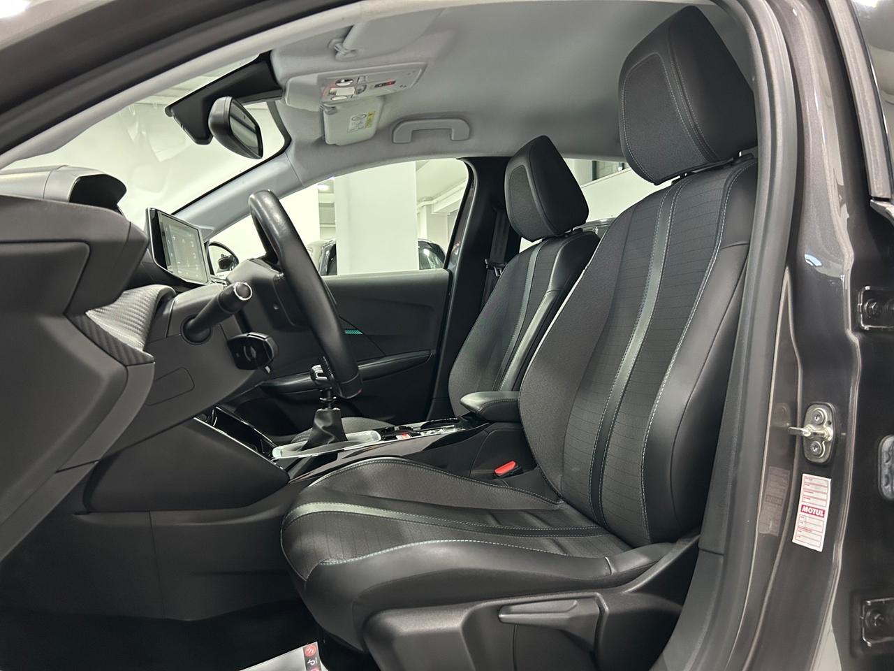 Peugeot 208 BlueHDi 100 Allure Navi Pack