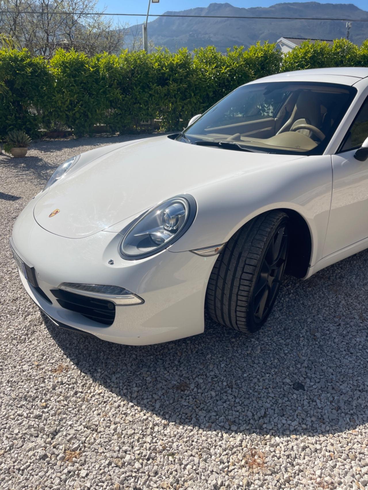 Porsche 911 3.4 Carrera Coupé