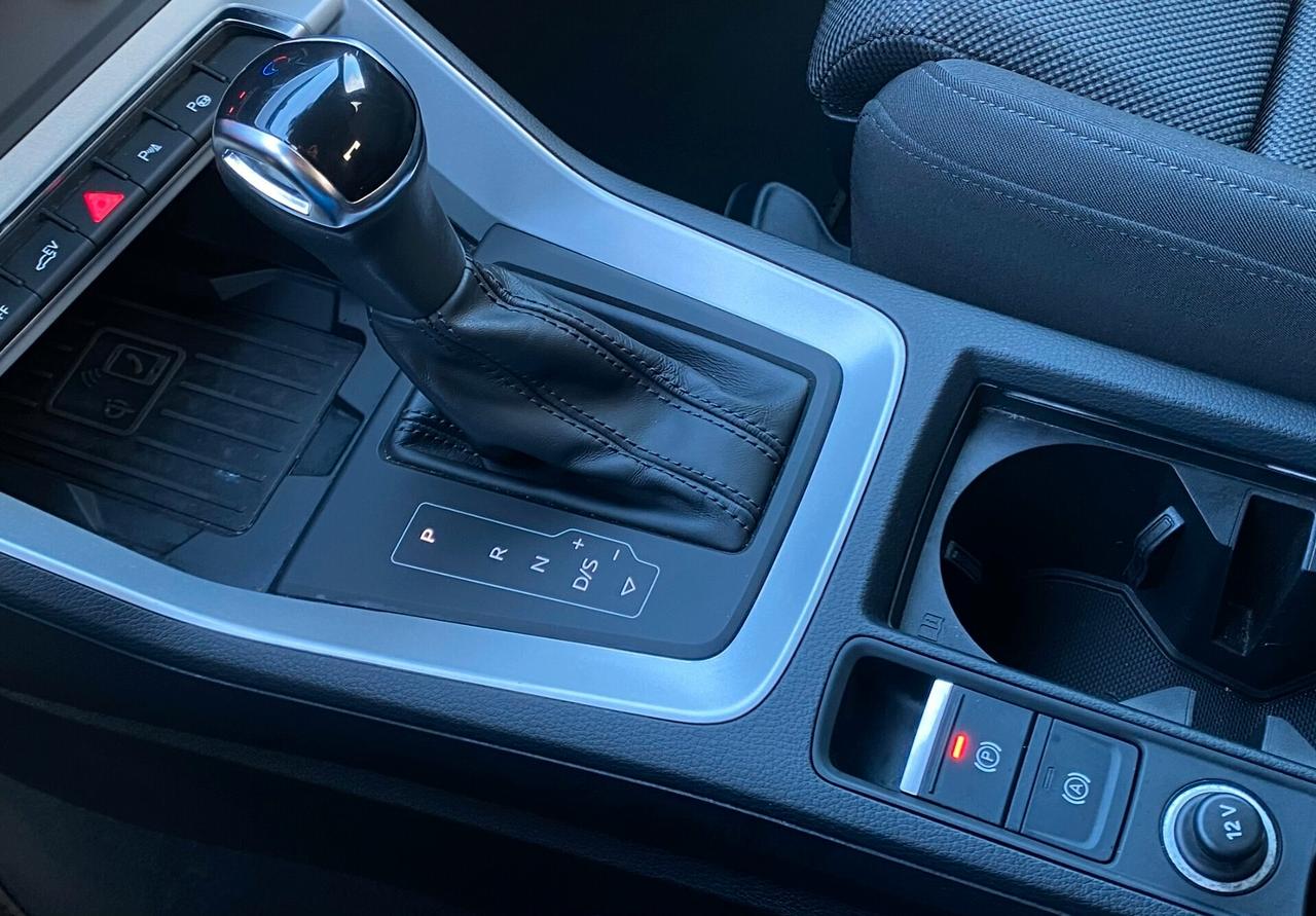 Audi Q3 S Line Edition 1.4 TFSI e 245CV s-tronic 45