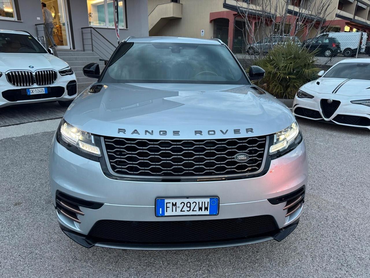 Land Rover Range Rover Velar Range Rover Velar 3.0 V6 SD6 300 CV R-Dynamic HSE