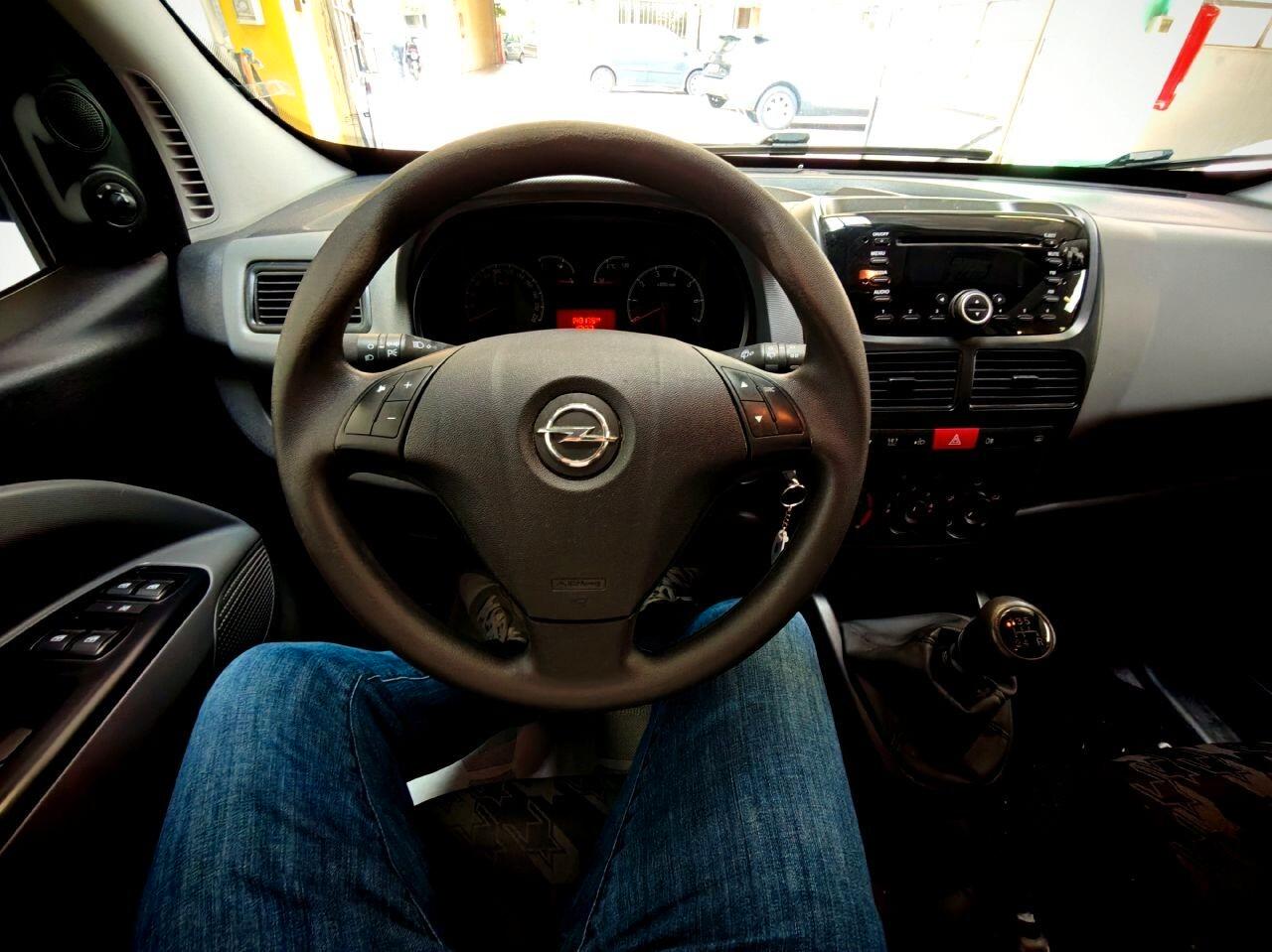 Opel Combo Tour 5 Posti 1.4