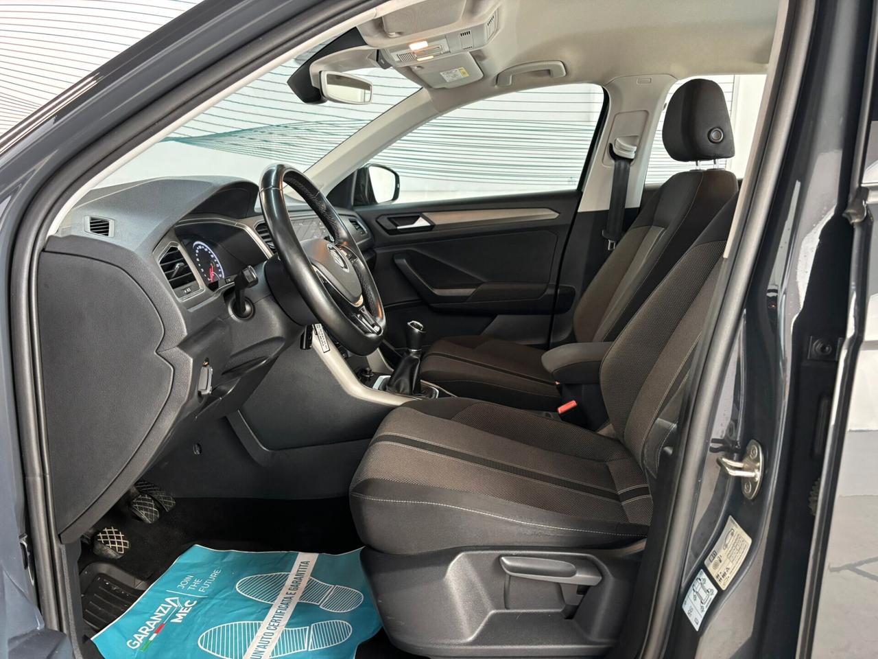 Volkswagen T-Roc 1.6 TDI Business NAVIGATORE-APP CARPLAY