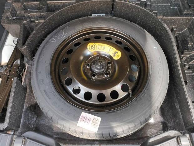 Ford Kuga 2.5 full hybrid ST-Line 4x4 190cv
