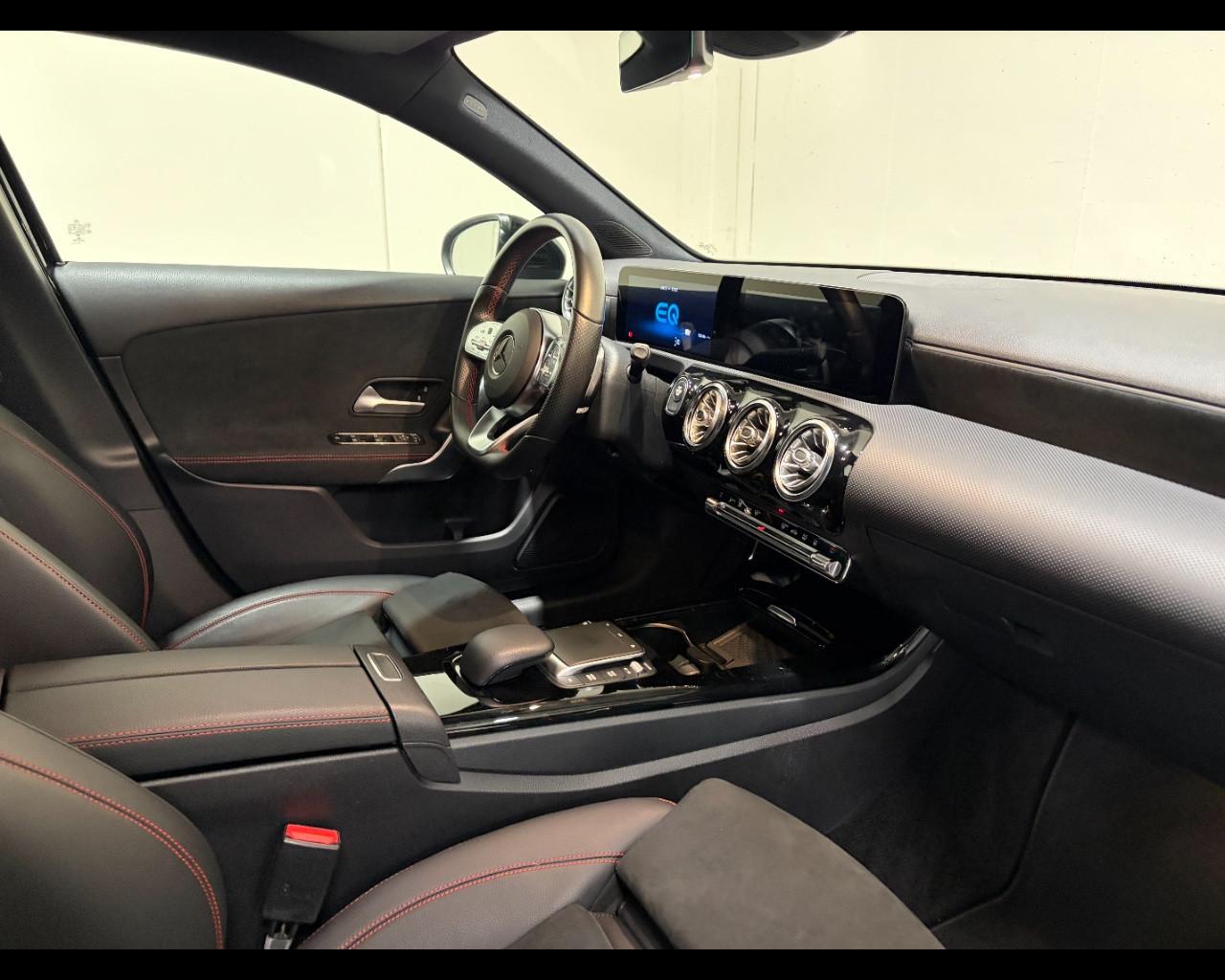 Mercedes-Benz CLASSE A 250 E AUTO. PREMIUM PLUS EDITION