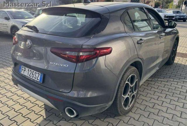 ALFA ROMEO Stelvio Stelvio 2017 2.2 t Super Q4 210cv auto - FP126SZ