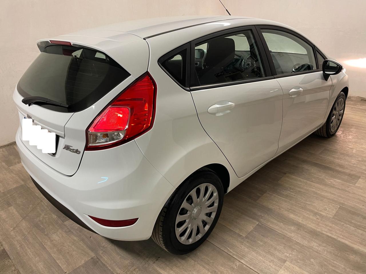 Ford Fiesta 1.5 TDCi 75CV Titanium FULL Neopatentati