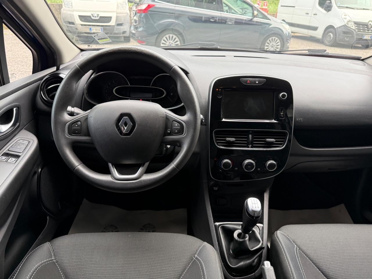 Renault Clio TCe 12V 90 CV 5 porte Moschino Life
