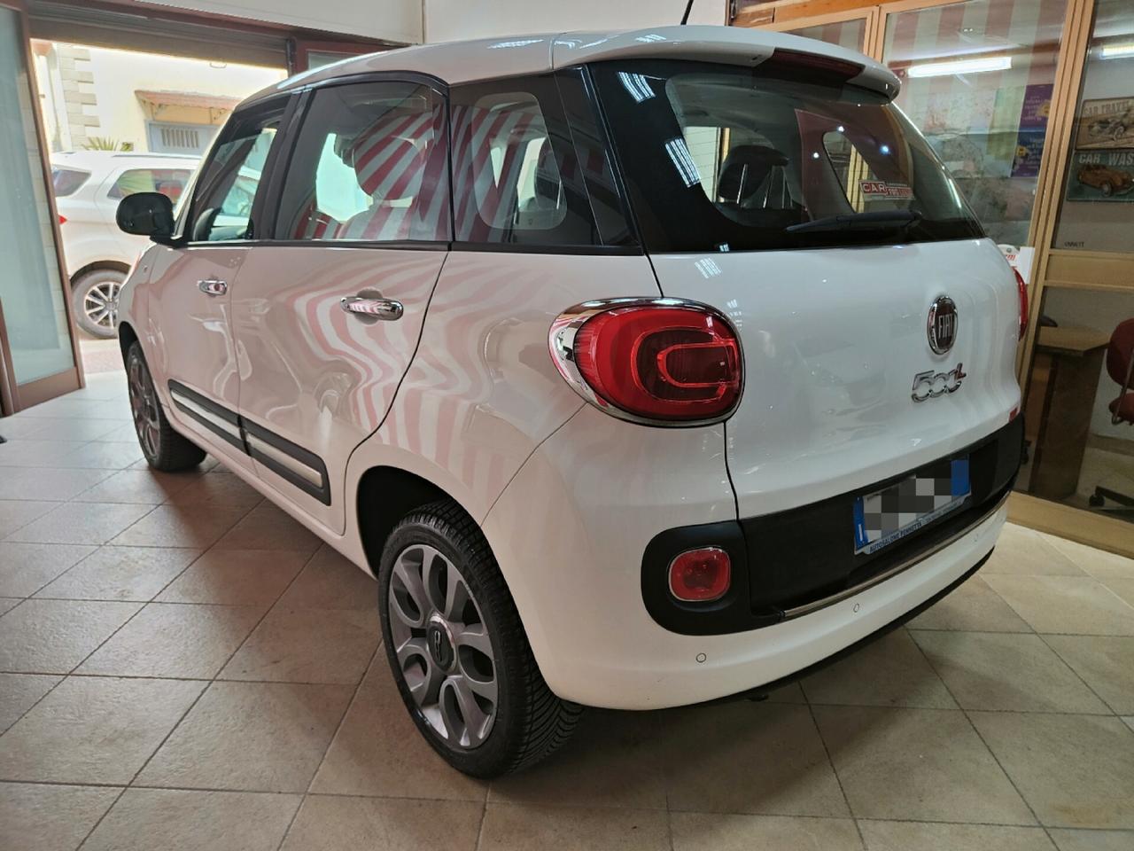 Fiat 500L 0.9 Natural Power Lounge 2015 POCHI KM
