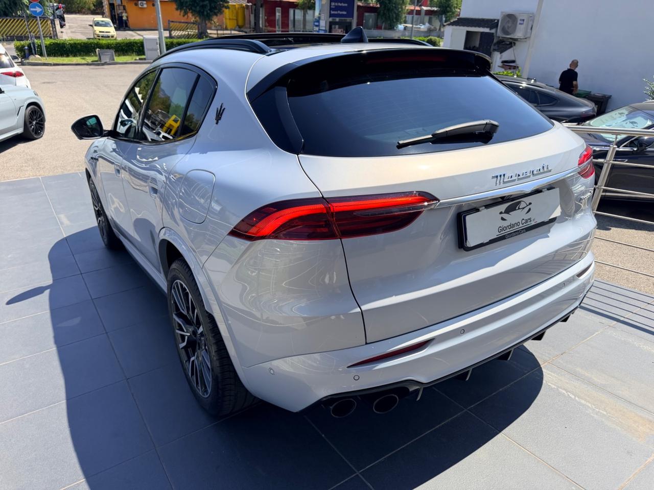 Maserati Grecale Modena 2.0 MHEV 330cv tetto