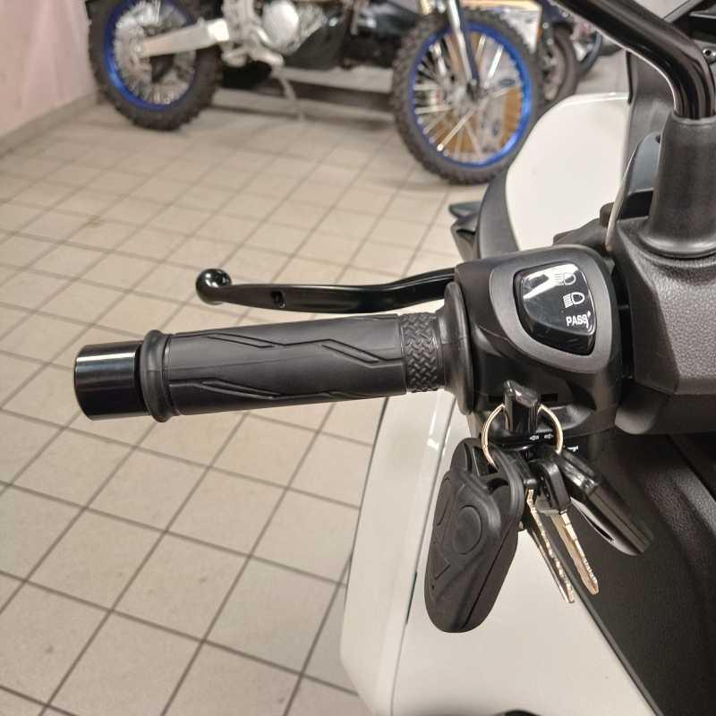 Yamaha Tricity 300 - 2026