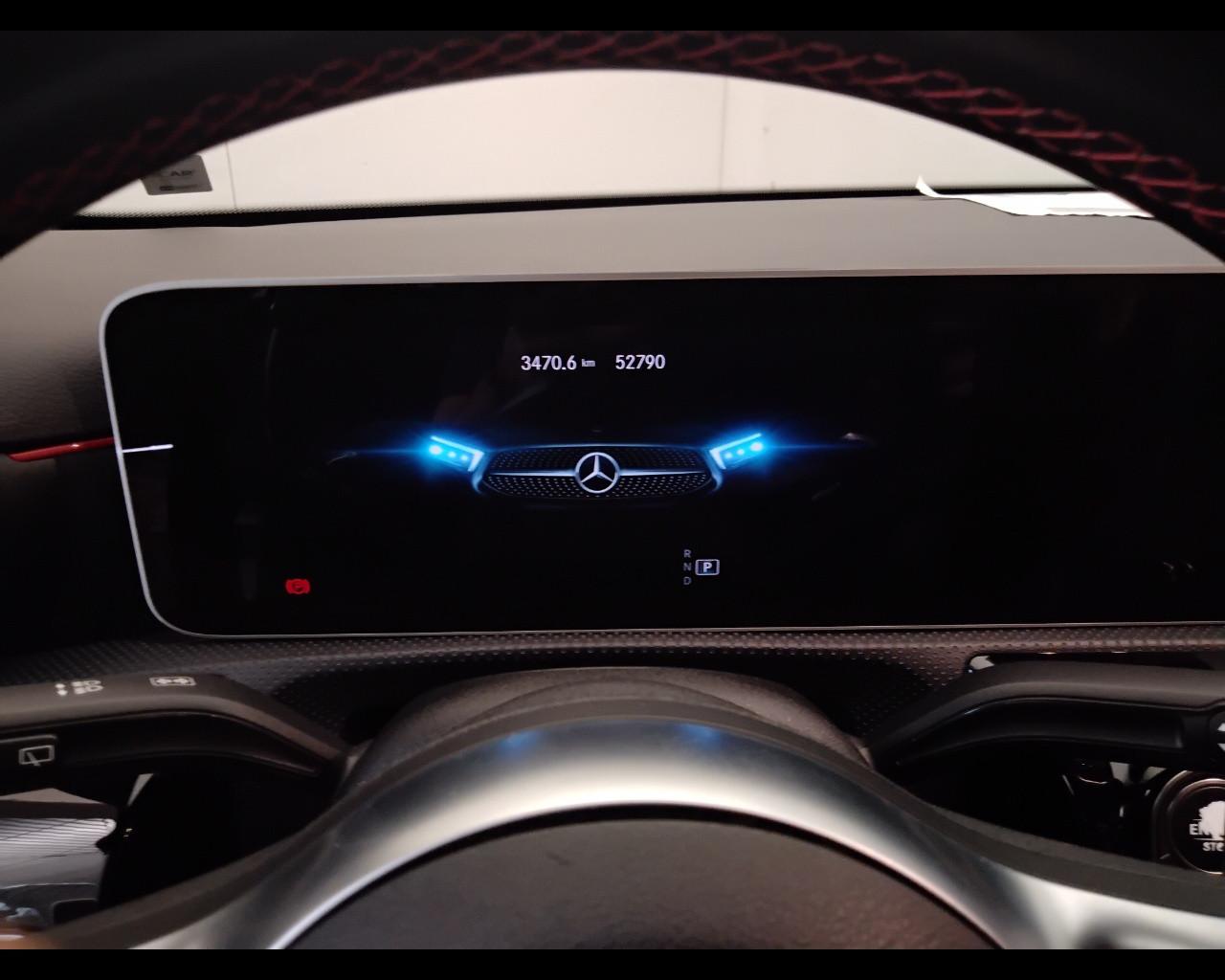 Mercedes-Benz Classe A - W177 2018 - A 200 Premium auto